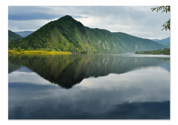 фото картины с природой Озеро в горах 05-20