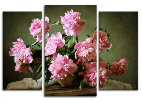 фото картины с цветами Букет розовых пионов 